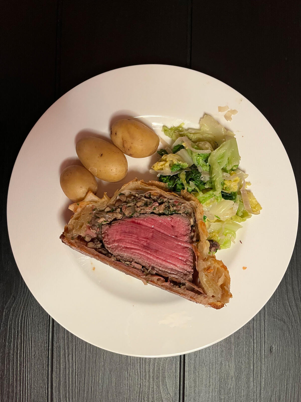 Filet Wellington Julias Gourmet Galaxy